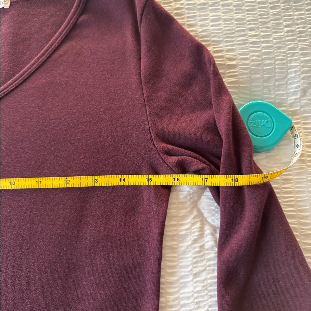 Peruvian Connection Deep Burgundy Long Sleeve Tunic - Picture 4 of 7
